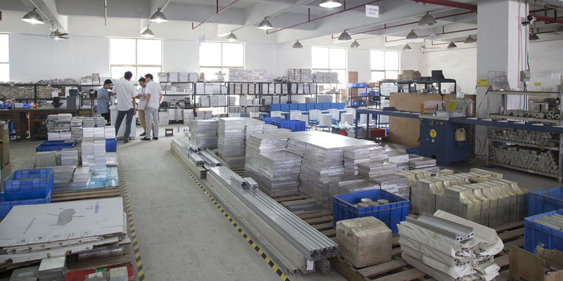 环球(中国)官方网站-登录入口激光机加工车间一角