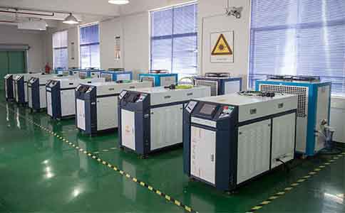 环球(中国)官方网站-登录入口激光车间