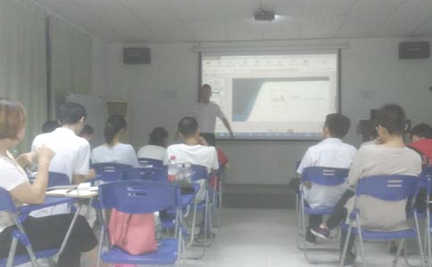 环球(中国)官方网站-登录入口激光参加牛商会课程