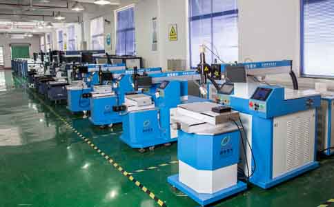 环球(中国)官方网站-登录入口激光生产车间