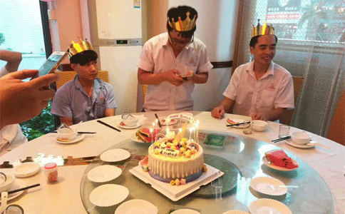 环球(中国)官方网站-登录入口激光九月生日会